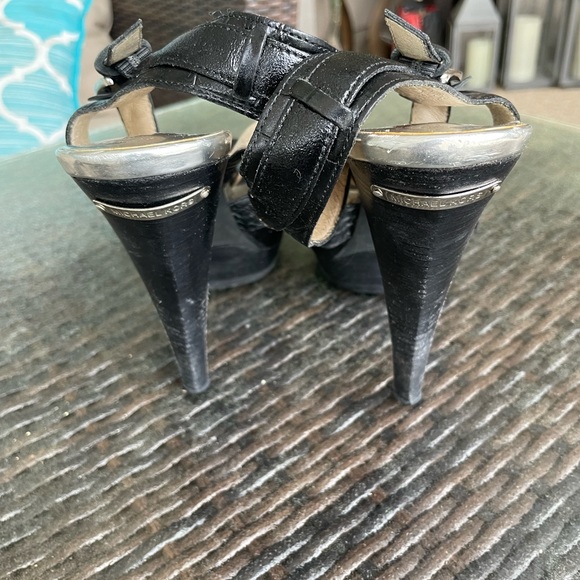 Michael Kors heels size 10. Guc - Picture 4 of 5